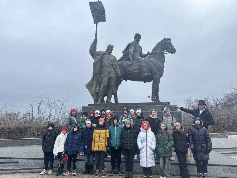 ТРАМВАЙНАЯ ЭКСКУРСИЯ 6Д.